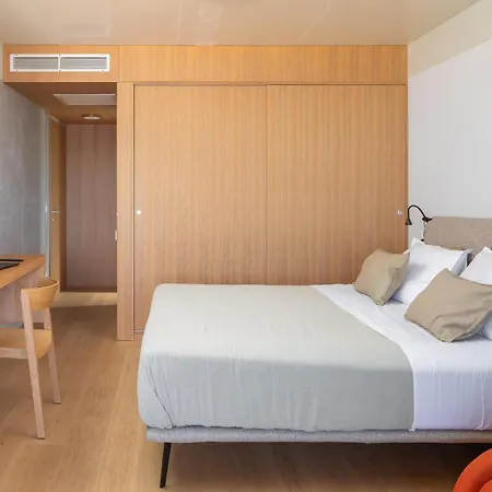 Stunning Home In Vis With Sauna 度假居 维斯