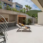 Stunning Home In Vis With Sauna Holiday home