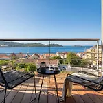 Holiday home Stunning Home In Vis With Sauna *