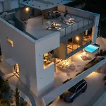 Stunning Home In Vis With Sauna *