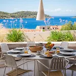 Stunning Home In Vis With Sauna Holiday home