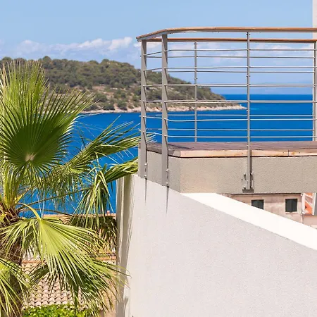 בית נופש Stunning Home In Vis With Sauna *
