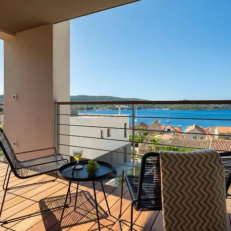 בית נופש Stunning Home In Vis With Sauna *